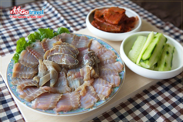 Món ăn kinh dị của Hàn Quốc gọi tên cá đuối lên men
